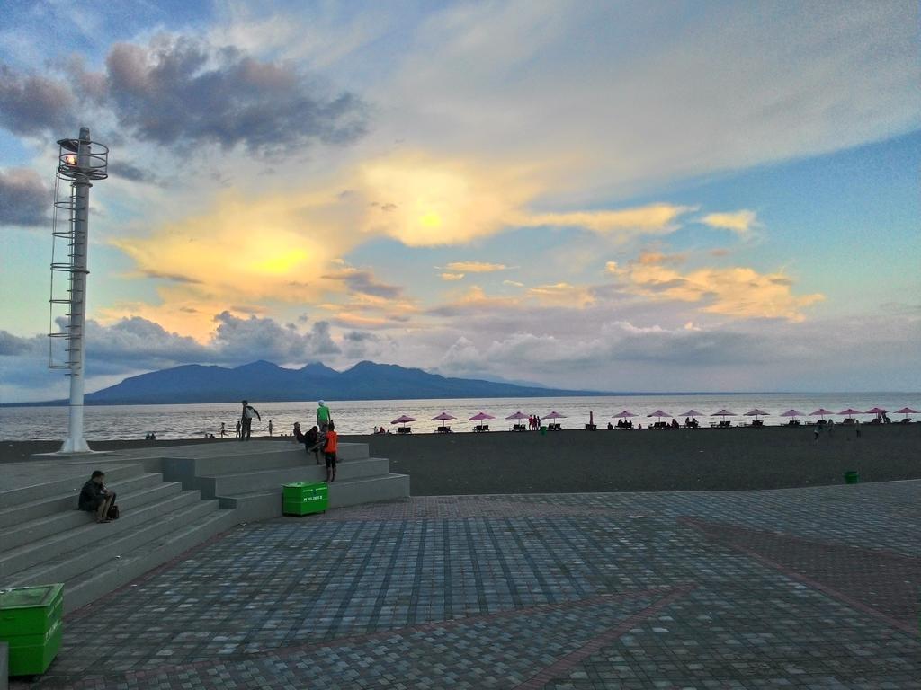 Tamansuruh Osingvacation Bed & Breakfast エクステリア 写真