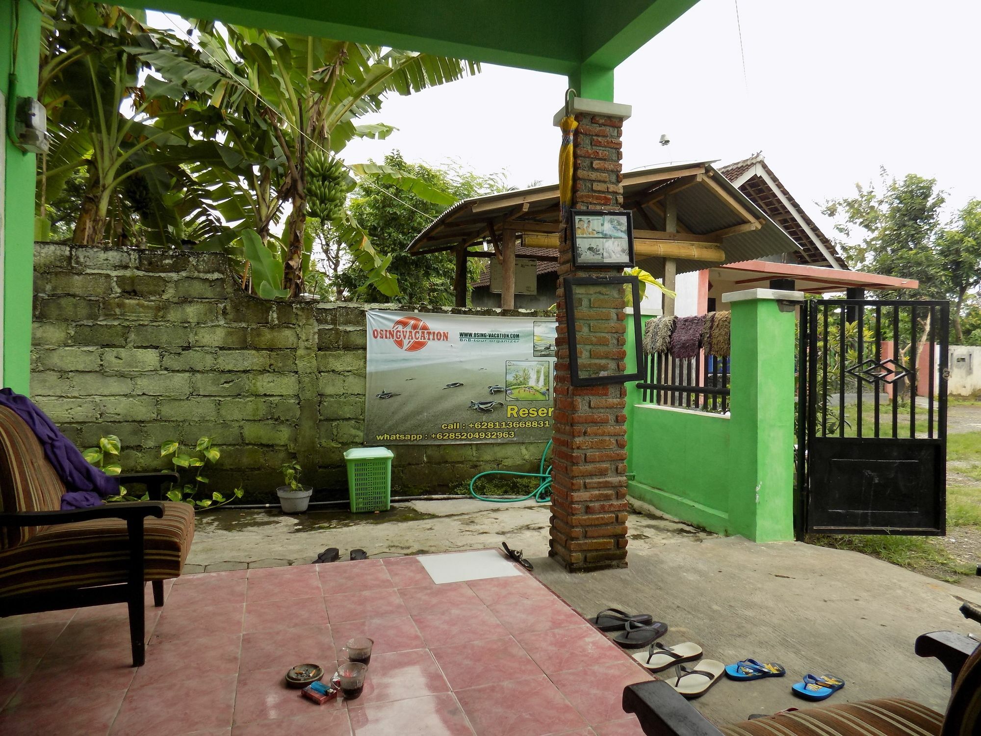 Tamansuruh Osingvacation Bed & Breakfast エクステリア 写真