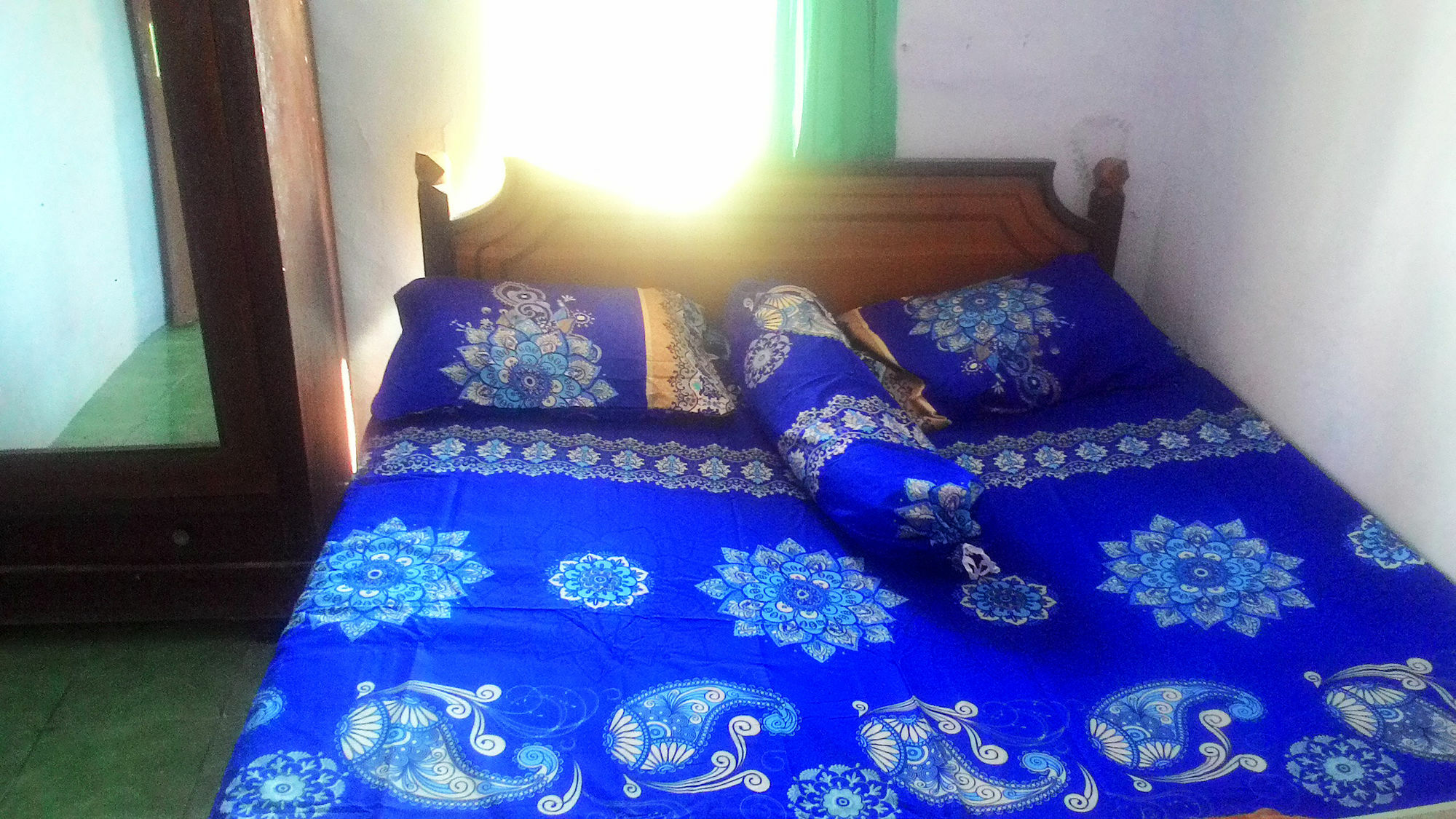 Tamansuruh Osingvacation Bed & Breakfast エクステリア 写真